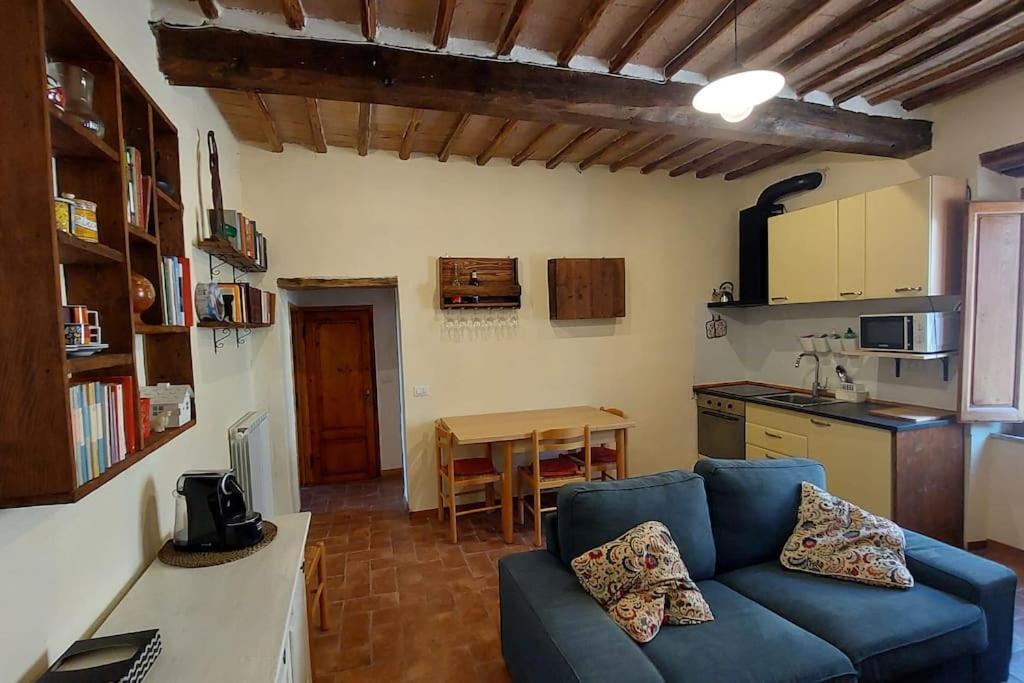 Piccolo Appartamento Monticiano Kültér fotó
